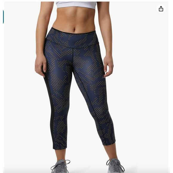 New Balance Women's Accelerate Capri 22 Leggings Small - Picture 2 of 9